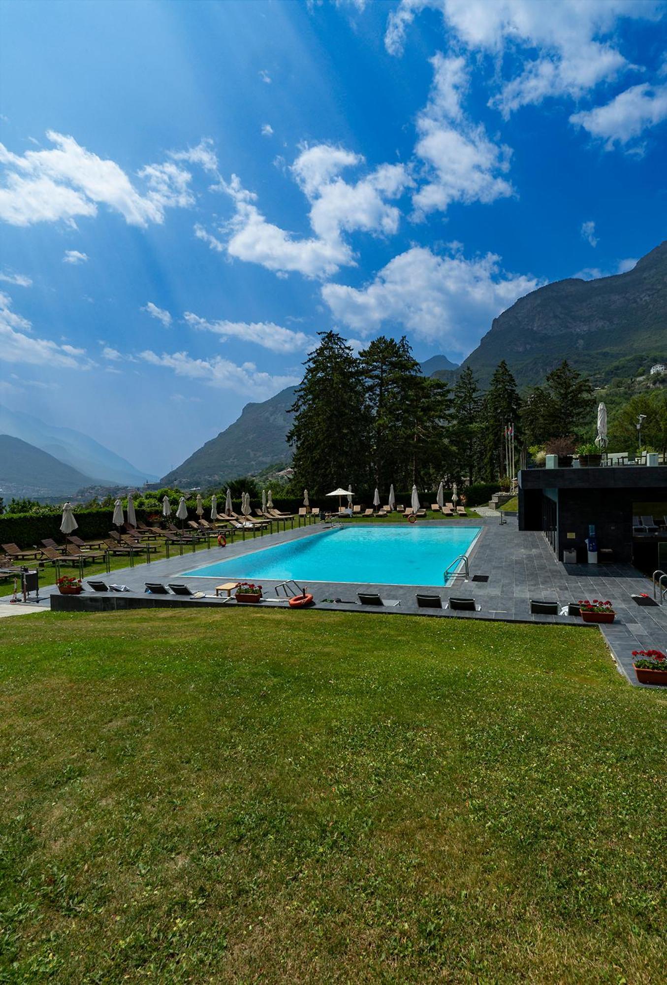 Grand Hotel Billia Saint-Vincent Εξωτερικό φωτογραφία